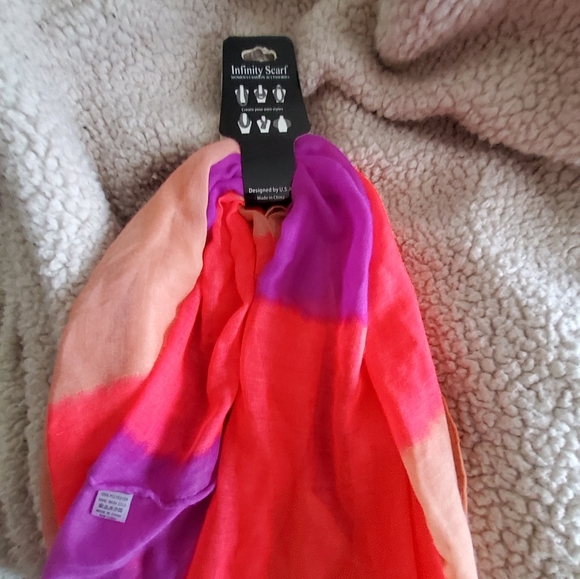 Infinity Scarves - Picture 4 of 5